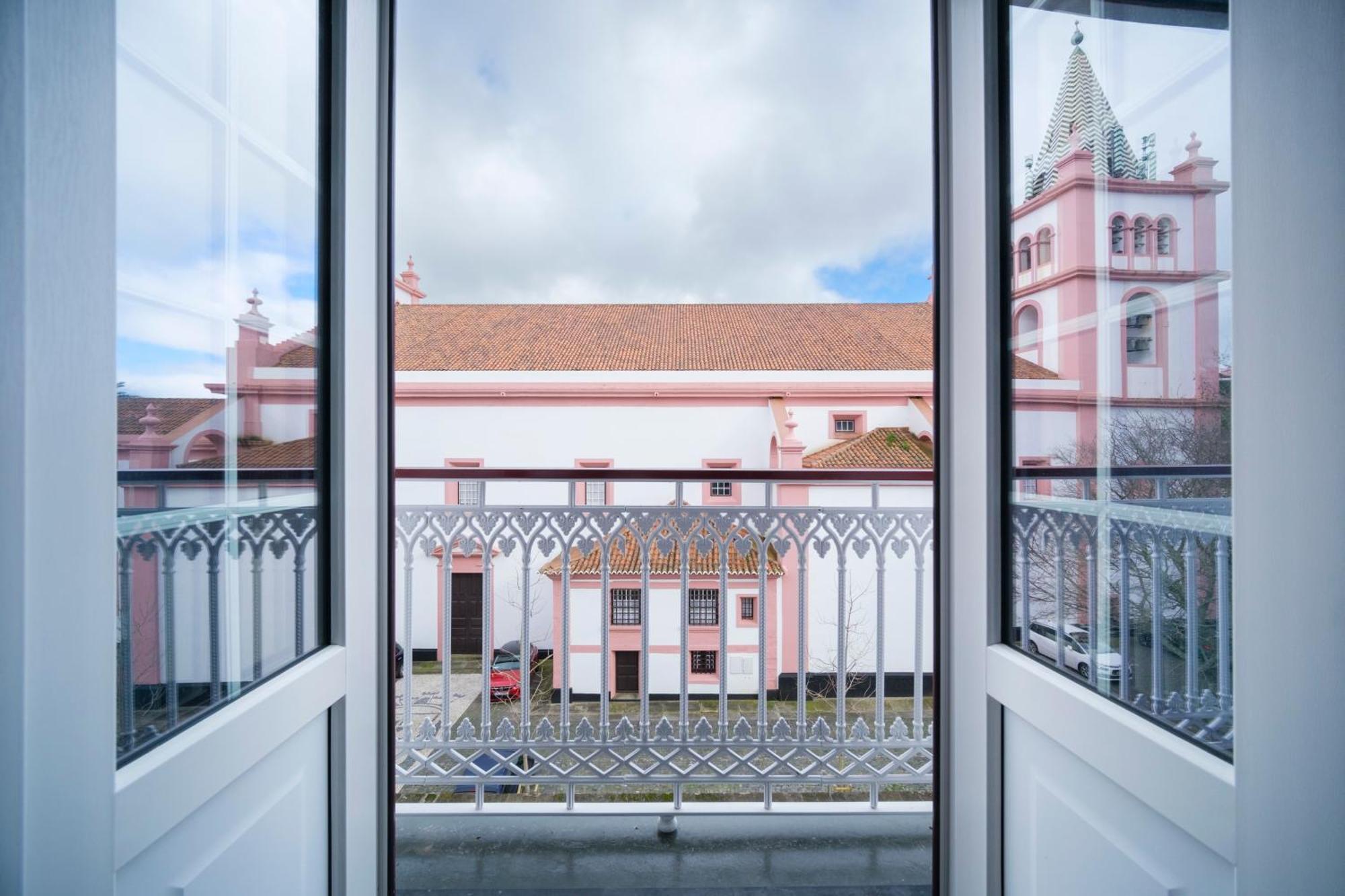 Acores Autentico Boutique Hotel Ангра-ду-Эроижму Экстерьер фото