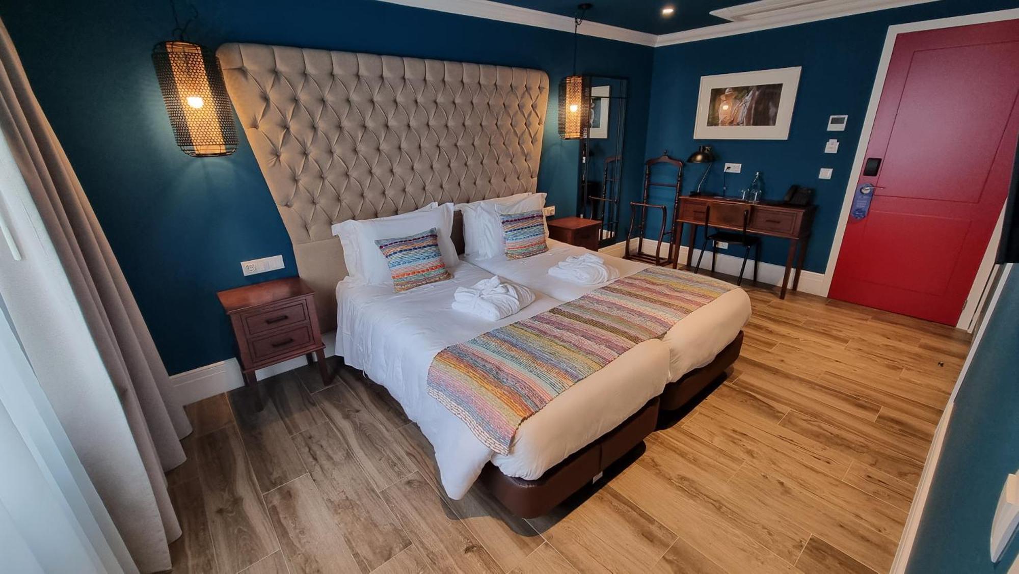 Acores Autentico Boutique Hotel Ангра-ду-Эроижму Экстерьер фото
