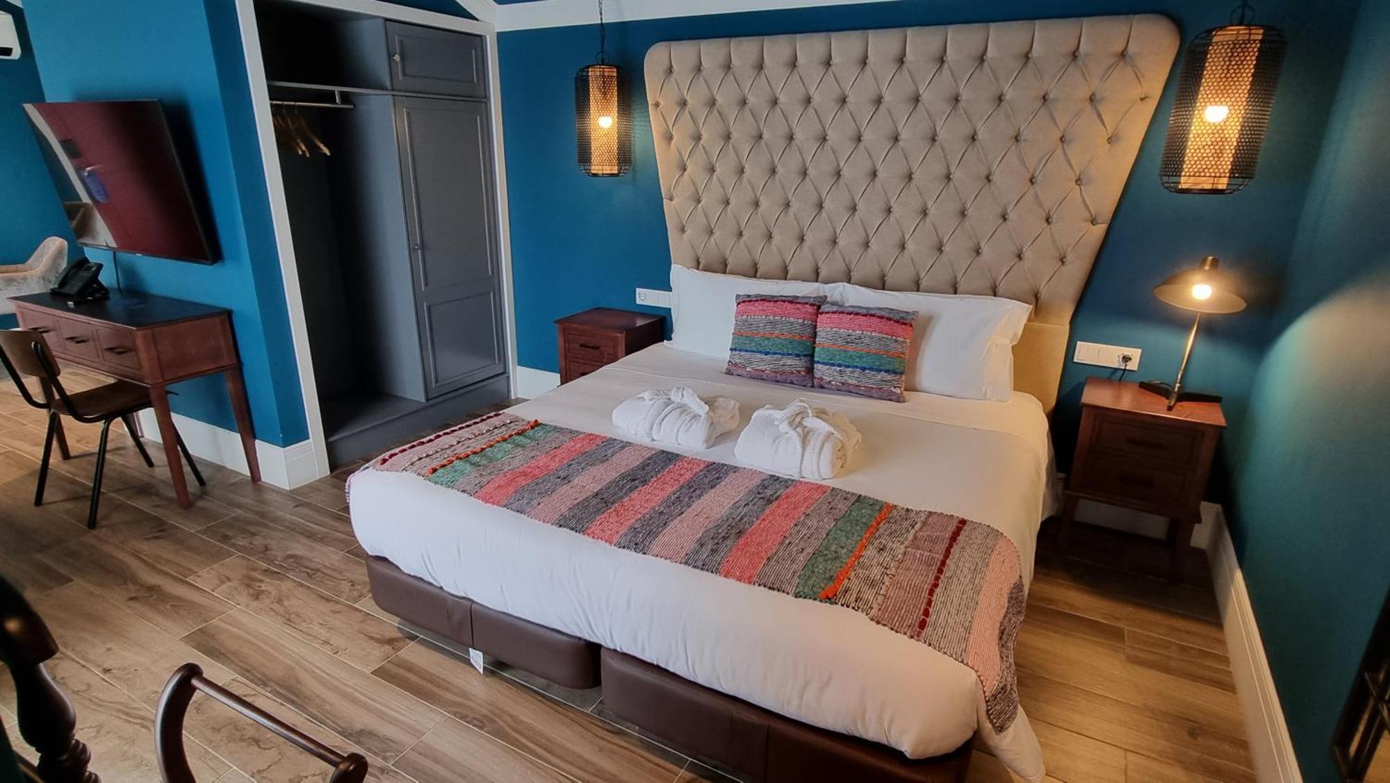 Acores Autentico Boutique Hotel Ангра-ду-Эроижму Экстерьер фото